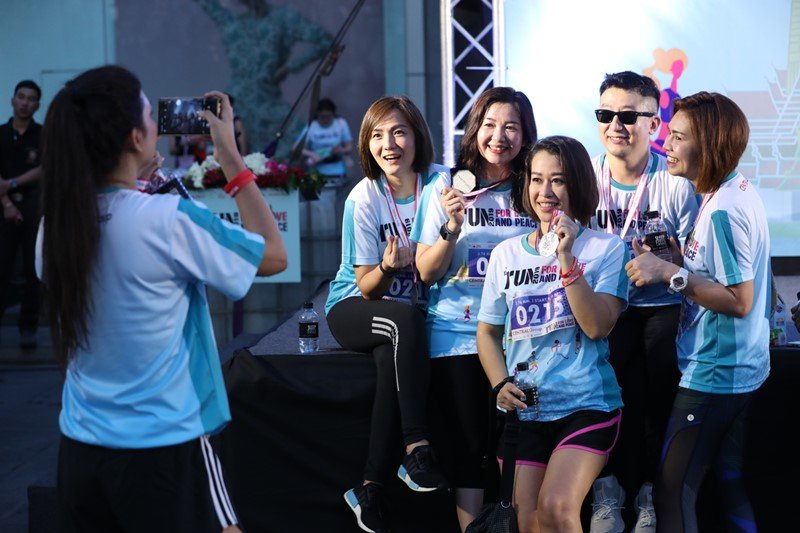 13th "Central Group Mini Marathon RUN for LOVE and PEACE"  attracts bumper field