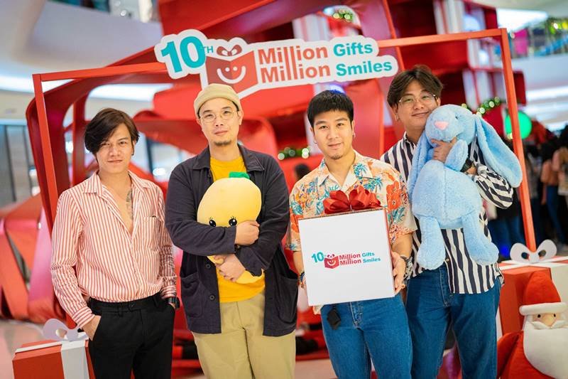 Celebrating 10 years of “Million Gifts Million Smiles” Sending more than just gifts to children of Southern border provinces – a bright and sustainable future