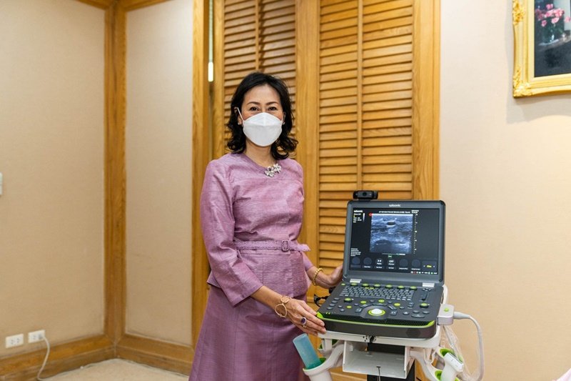 กลุ่มเซ็นทรัล ชวนส่งพลังใจให้สตรี ในโครงการ Women Cancer เชิญสมทบทุนจัดซื้อ “เครื่องมือและอุปกรณ์การแพทย์” เพื่อตรวจวินิจฉัยมะเร็งเต้านม ให้ผู้ขาดโอกาสทางการรักษา  พร้อมชวนปันเส้นผมเพื่อผลิตวิกผมแท้  คืนความมั่นใจให้ผู้ป่วยมะเร็ง