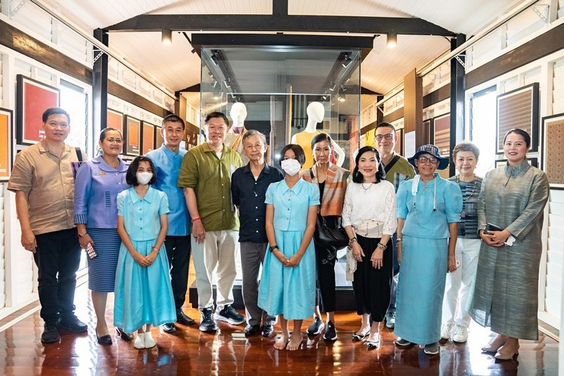 "Central Tham'' makes progress toward its mission in Trang. Carries on ancient textiles to develop a community-based tourism model, supports education, and creates jobs for people with disabilities. Aims to generate income for the community.