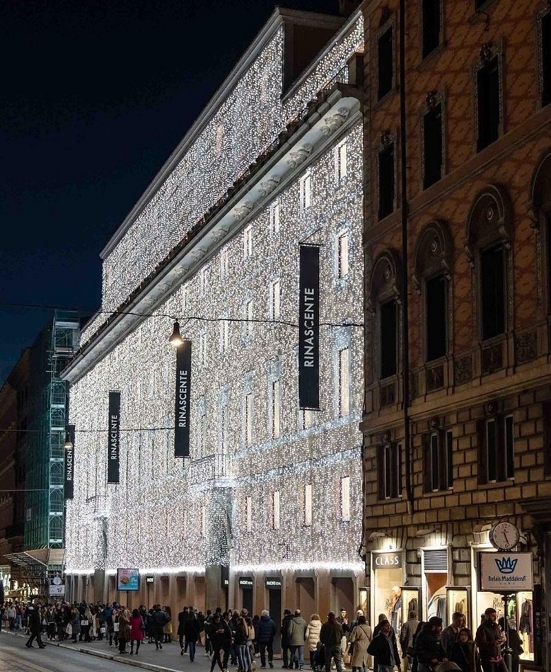 The Ultimate Christmas Celebrations are at  Central Group’s European Luxury Department Stores